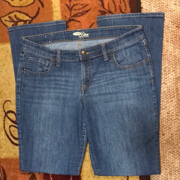 BNWOT OLD NAVY DIVA JEANS SIZE 12 REGULAR - Picture 2 of 8